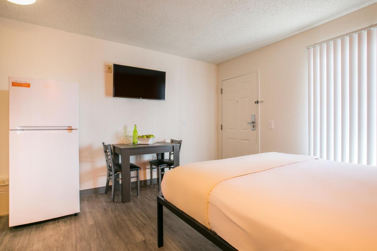 Апарт отель Siegel Select Albuquerque 2 Экстерьер фото